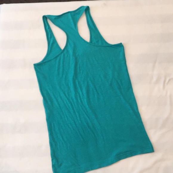 PINK Tank - Picture 5 of 6